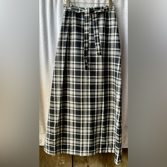 Int. Ladies Garment Workers Union Dresses & Skirts - IGLWU Black and White A-Line Maxi Skirt with Tie Front
